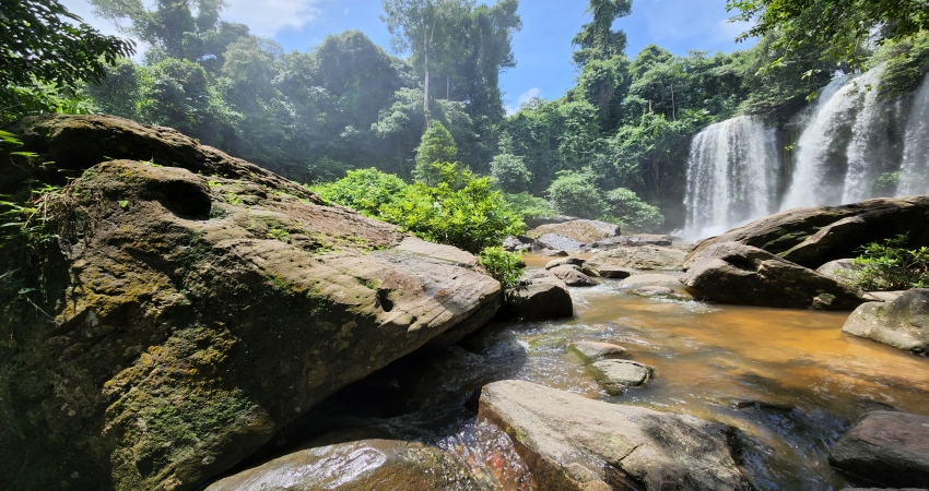 Phnom Kulen and Beng Mealea Tour