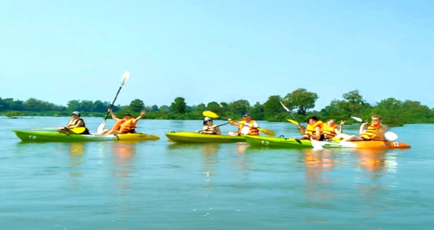 CYCLO-BIKE-HIKE AND KAYAK