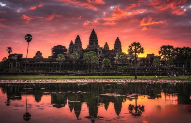 Magnificient Angkor Wat Sunrise