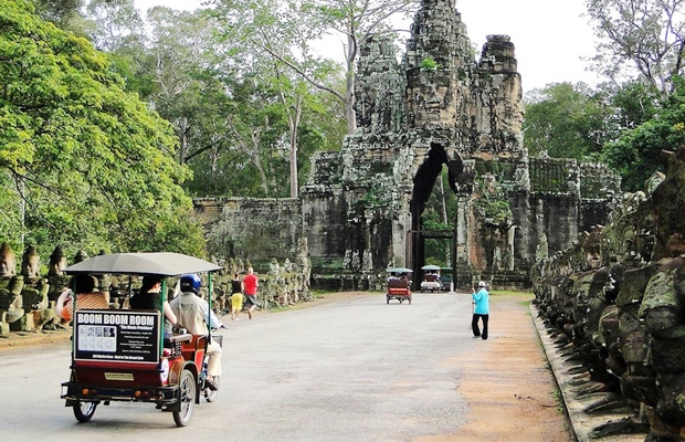 Tuk Tuk Services